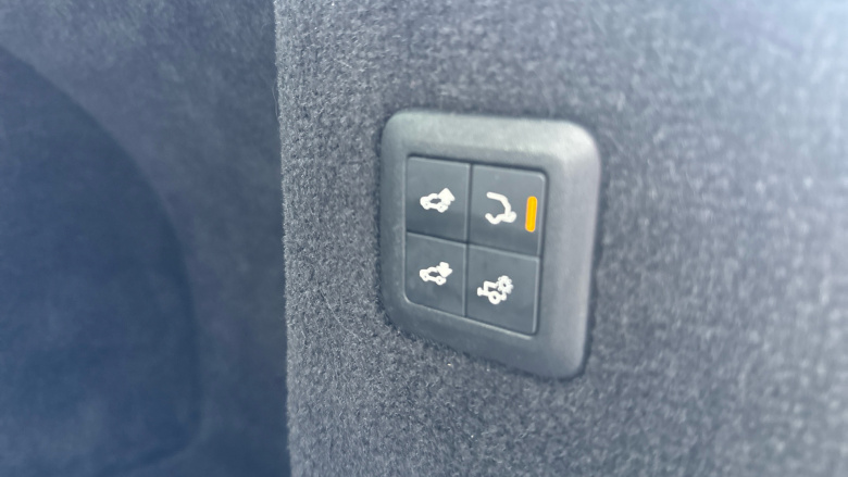 Land Rover Range Rover Sport 4.4 SDV8 Autobiography Dynamic 5dr Auto Diesel Estate